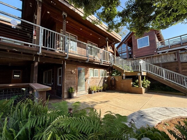 Photo - 1383 Grand Ave Unit # B