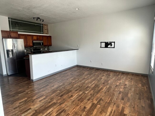 Building Photo - 15475 Andrews Dr Unit 204 Rental