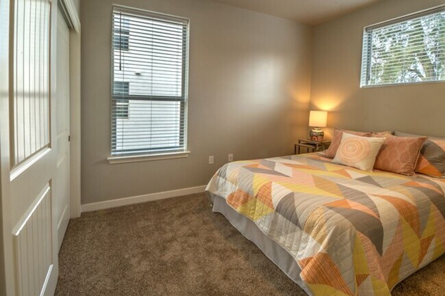 0632 - The Boardwalk Townhomes