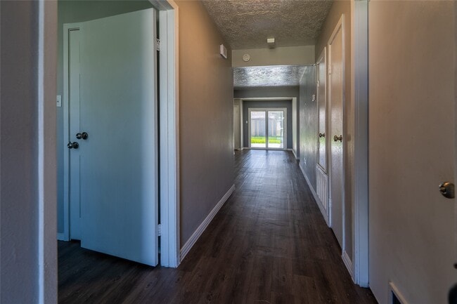 Photo - 2027 Alabama St