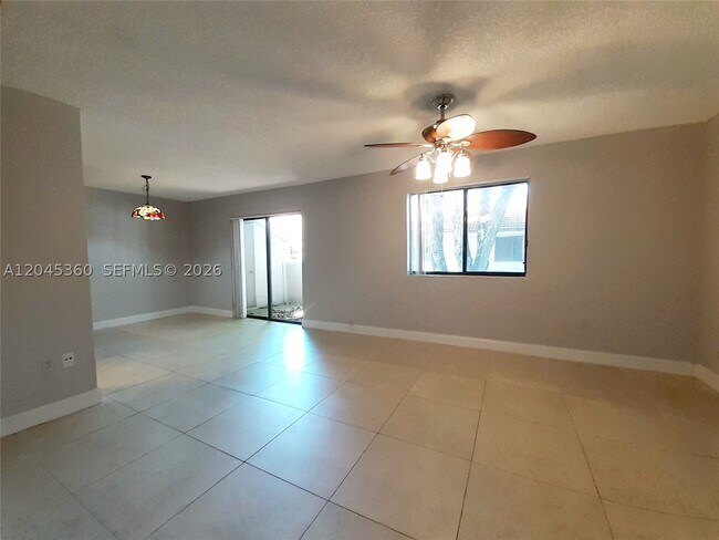 8407 Coral Lake Way Unit 8407