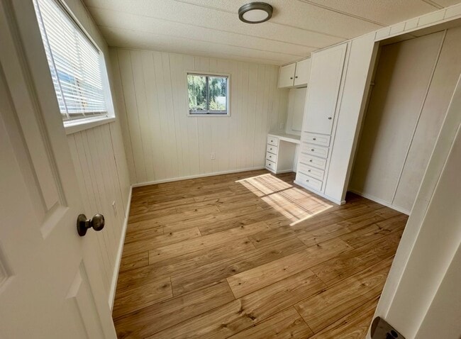 Photo - Available NOW!  Affordable 2bdrm, 1 bath