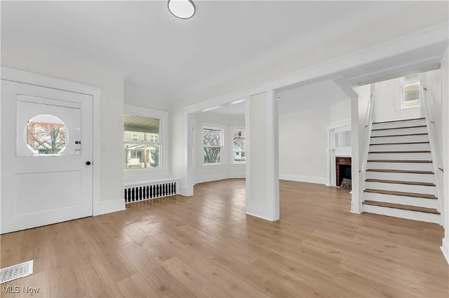 Photo - 7218 Lawnview Ave