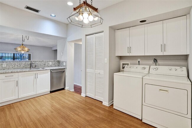 Photo - 7382 SW 105th Pl