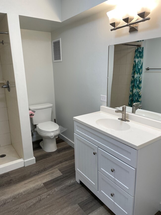 Photo - 1550 Wilder Ave Unit Punahou Gardens