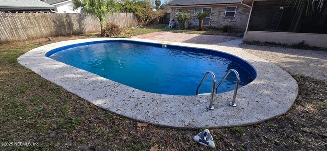 Photo - 2314 Oakdale Dr E