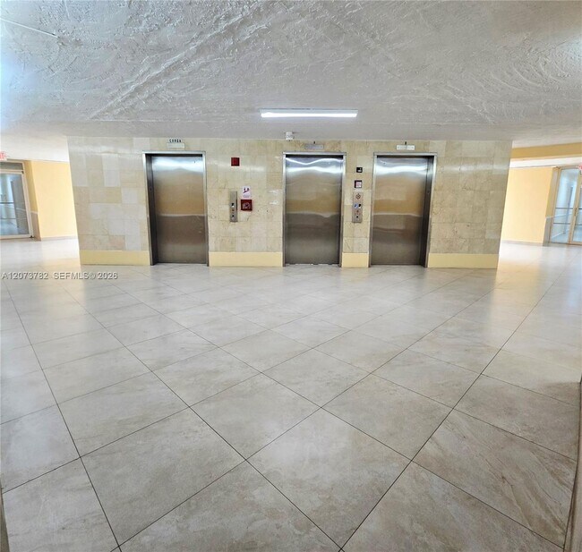Photo - 2055 SW 122nd Ave Unit 313