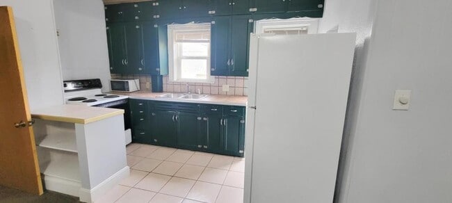 Photo - 2102 Gary Ave