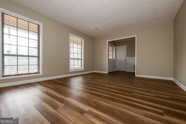 Photo - 8870 Peppertree Dr