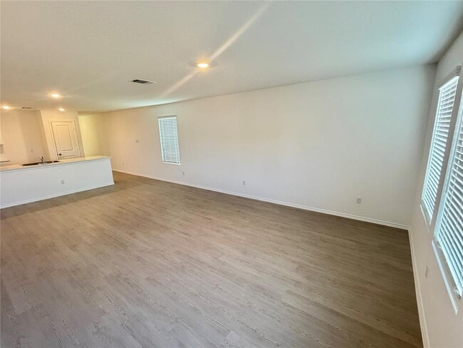 Photo - 360 Brannigan Dr