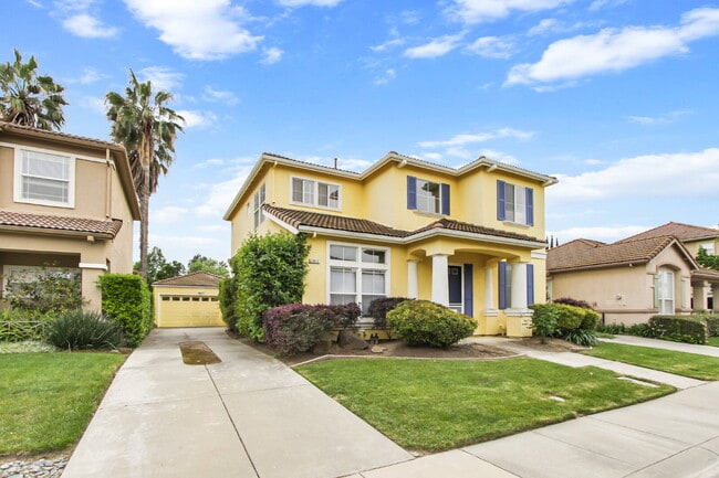 Photo - Short term room for rent Unit 2