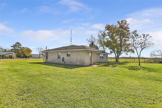 Photo - 17219 Janacek Rd