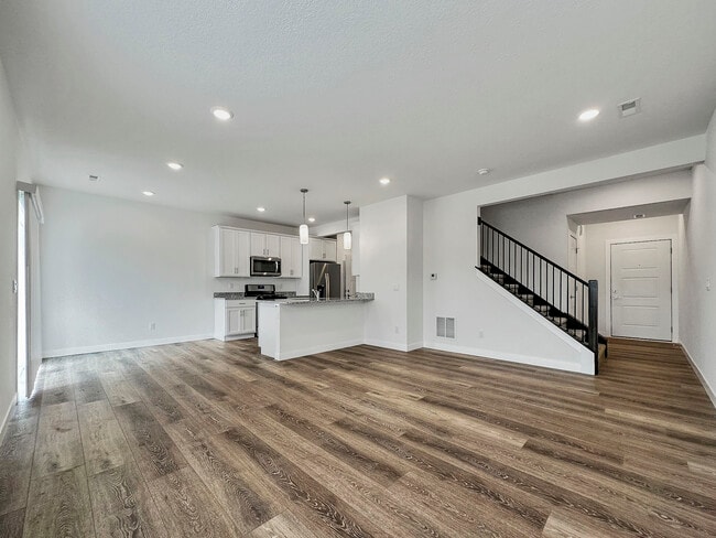Townhomes At Northwest Pointe