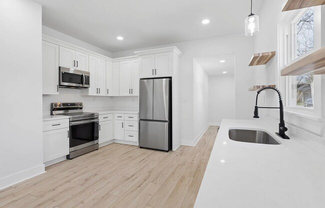 Photo - 20 4th Ave