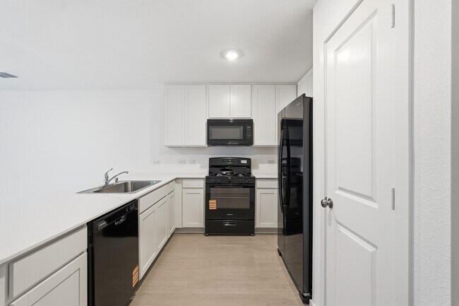 Photo - 1029 Calley Pear Trl