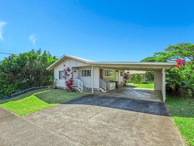 Building Photo - 1091 Puana St Rental