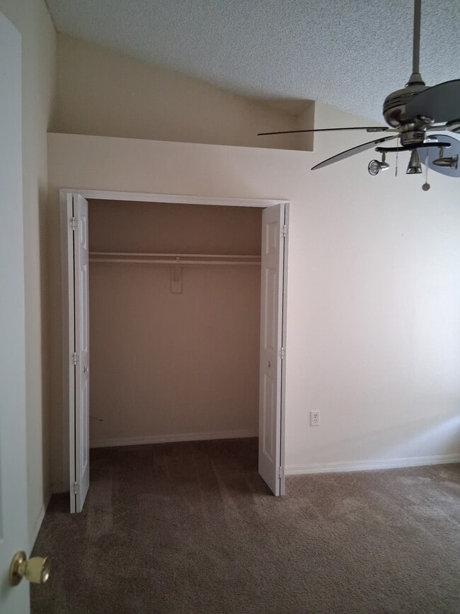 Photo - 2563 Davenport Cir