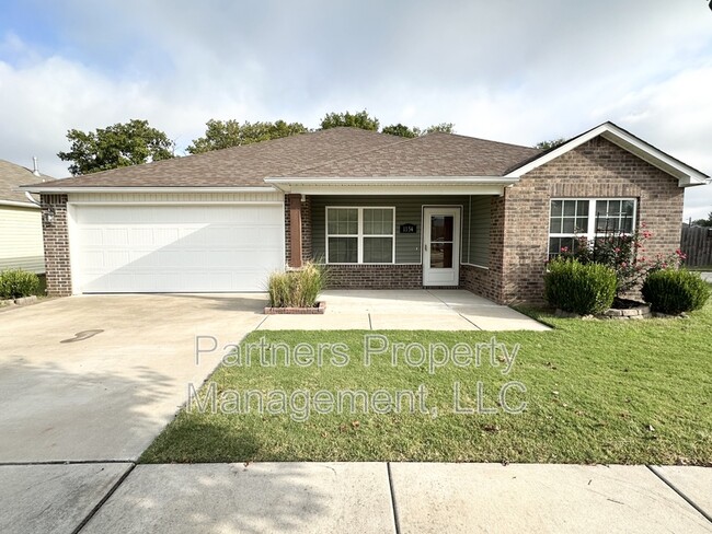 Photo - 1154 S Gentle Valley Dr House