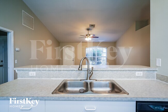 Photo - 1633 NW 5th Ave