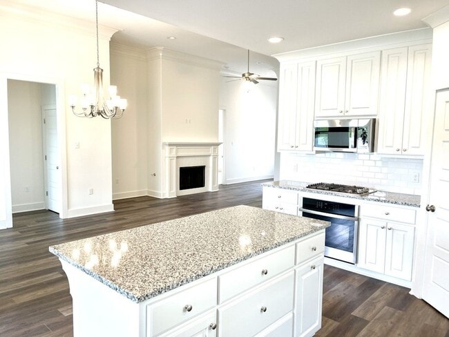 Photo - 4 Bedroom Home in Willows at Bayou Fountain