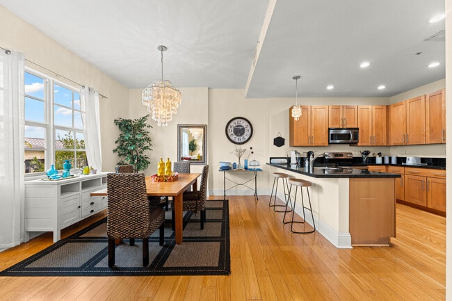 Building Photo - 3120 N Latitude Cir Unit 310