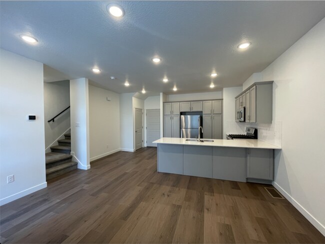 Photo - 169 Lamotte Peak Ln Townhome