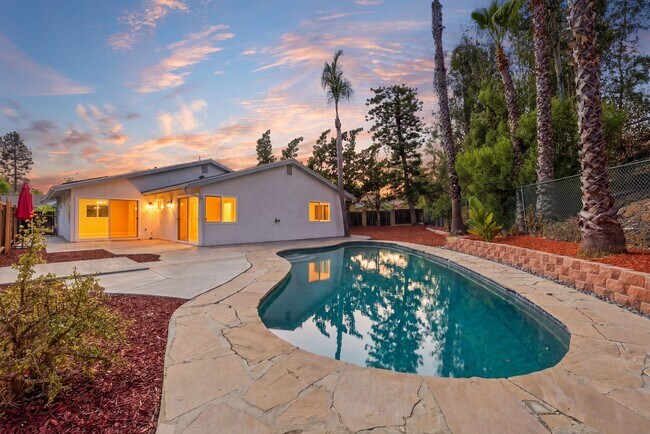 Photo - 11770 Treeview Pl