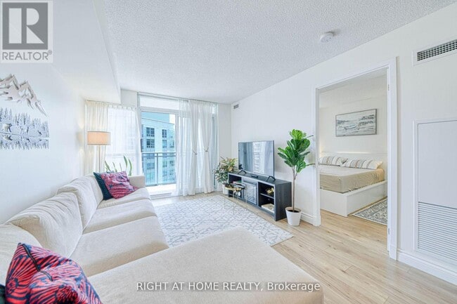 Photo - 38 Dan Leckie Way Unit 1016