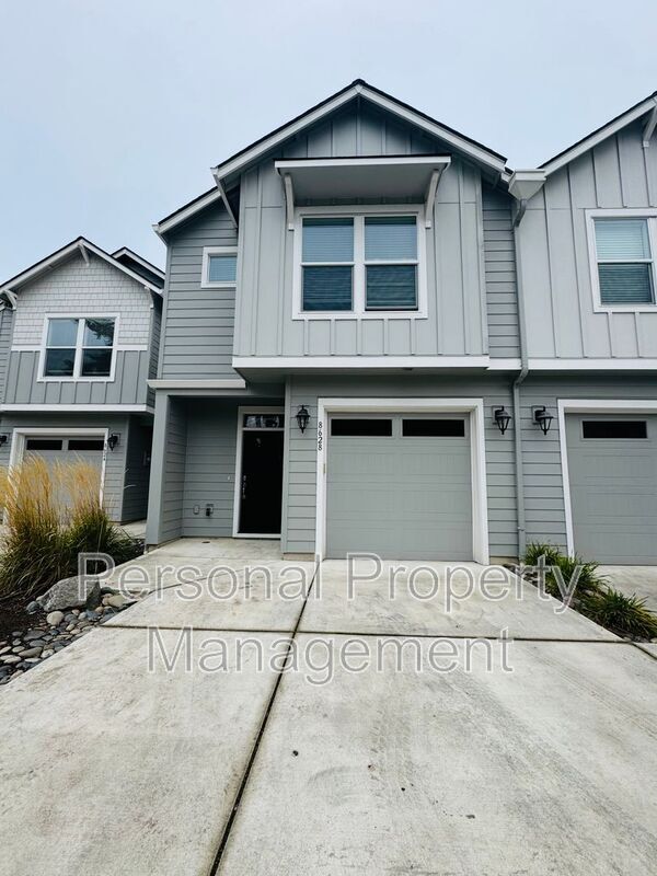 Photo - 8628 NE 26th St Townhome