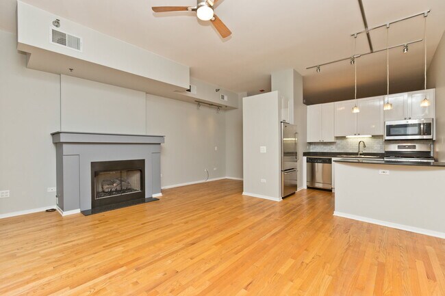 Photo - 1201 W Adams St Unit 709