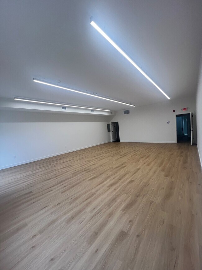 6117 Bergenline Ave