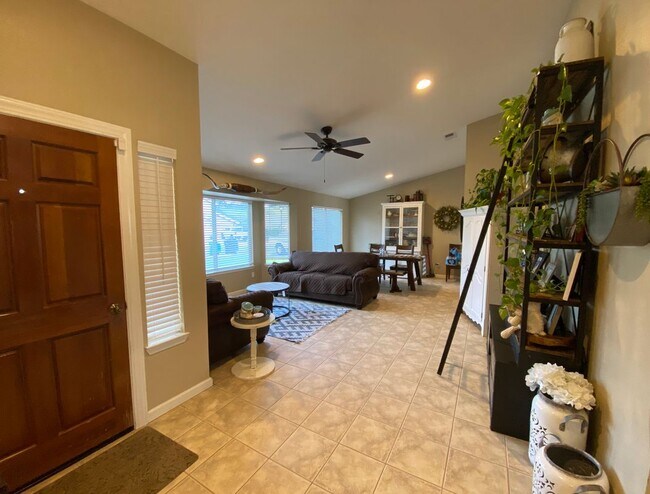 Photo - 51495 White Oak Dr