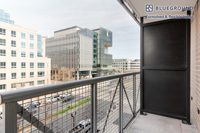 Photo - 3444 Fairfax Dr Unit FL4-ID1036