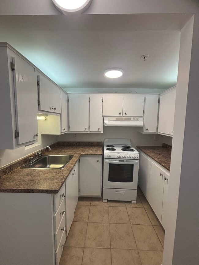 Photo - Chateau Beaurivage