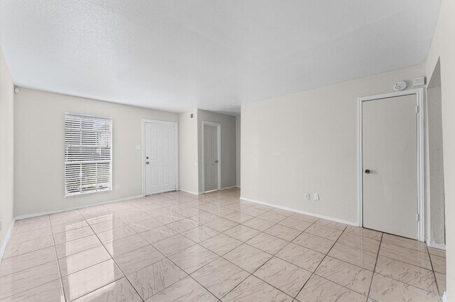 Photo - 12206 Ormandy St