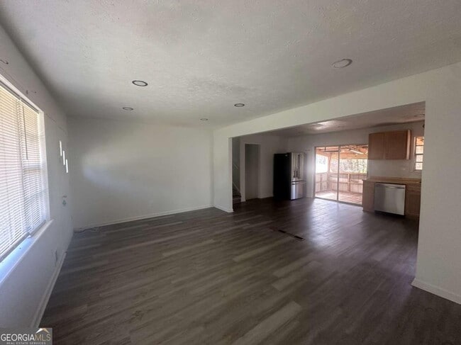 Photo - 1009 Pinecrest Dr