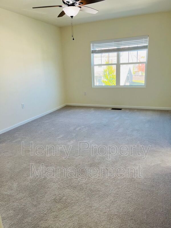 Photo - 1018 Brightskies St