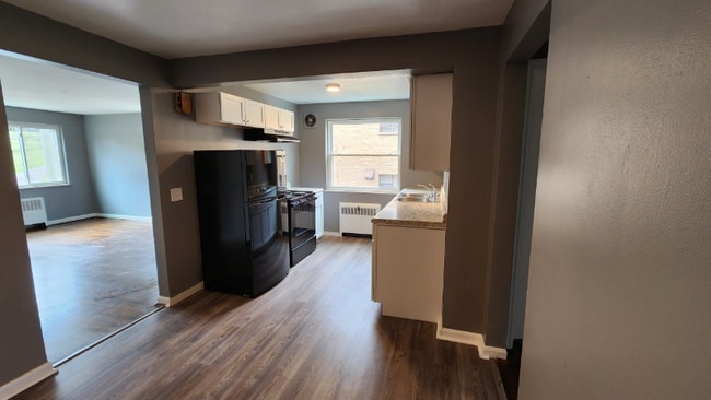 Photo - 2584 Westwood Northern Blvd Unidad 2