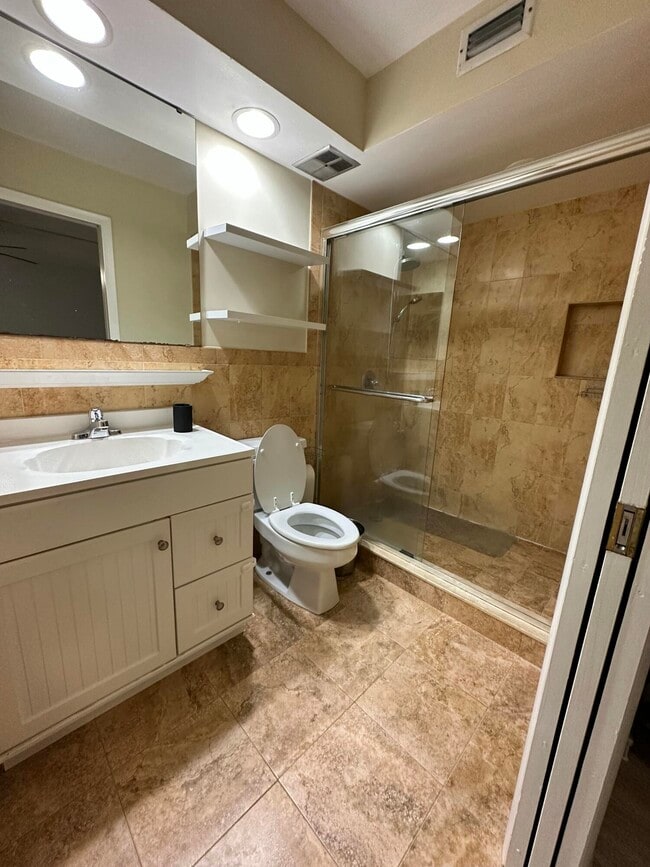 Photo - 4823 NW 9th Ave