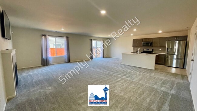 Photo - Spacious Tumwater home with a rare downstairs bedroom and a full bathroom!