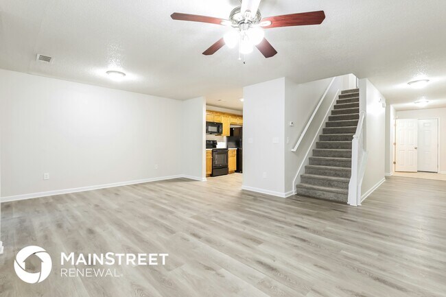 Photo - 700 Parkway Rd