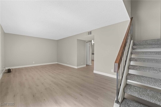 Building Photo - 4630 Bountiful Way Rental