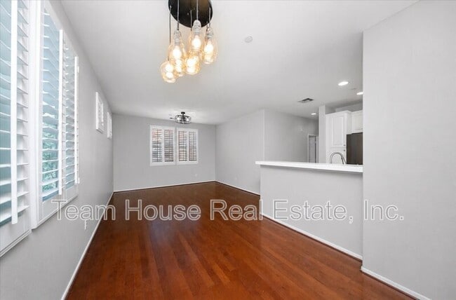 Photo - 27274 Arbor Pl