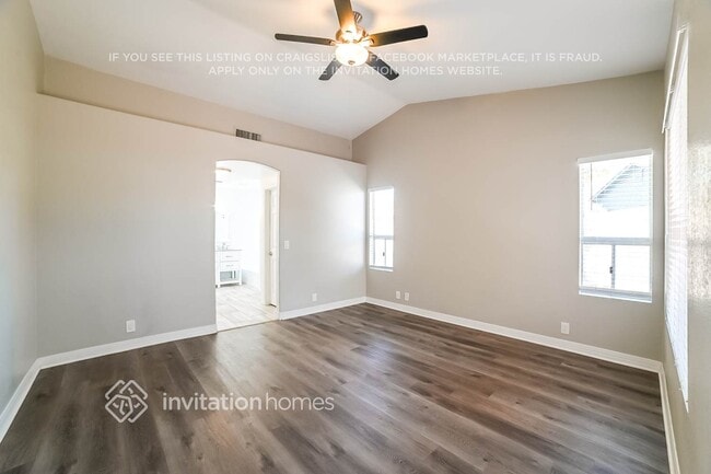 Photo - 11223 N 60th Dr