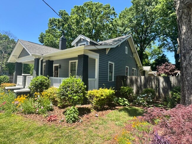 Photo - 1630 S Tryon St