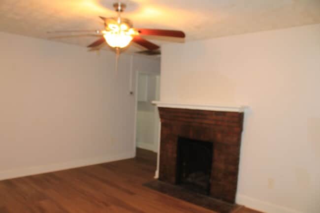 Photo - Midtown Rental 2 Bed 1 Bath