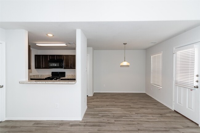 Photo - 24406 Rossi Gardens Cir