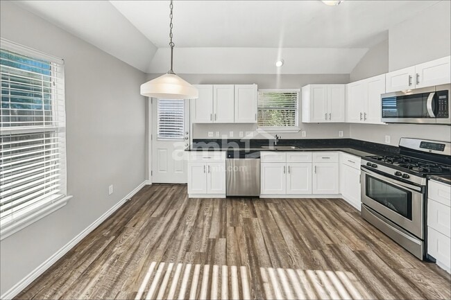 Photo - 13319 Ambrosa Dr