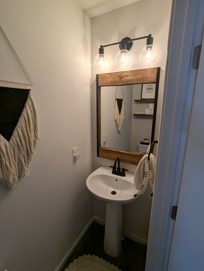 Photo - 144 Forecastle Trl