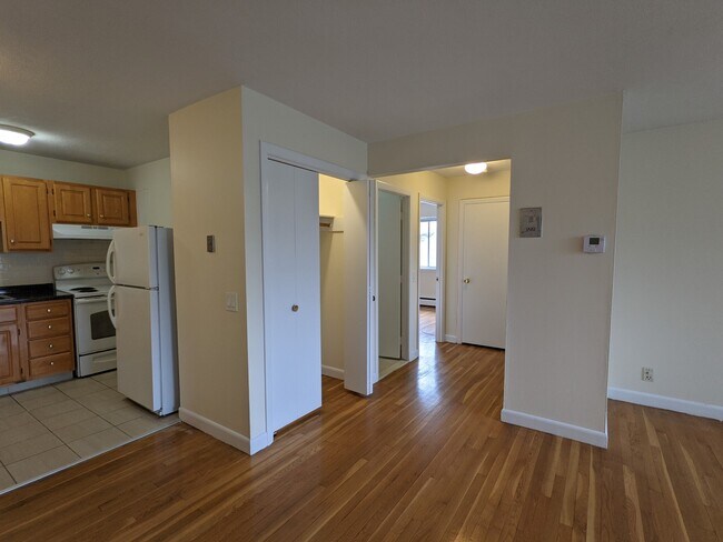 Photo - 75 Gardner St Unit 37